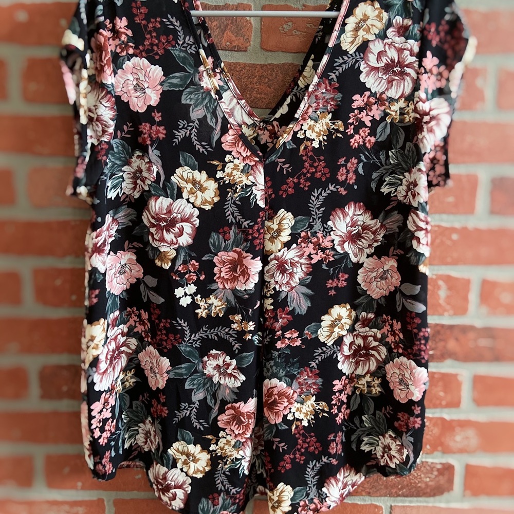 Floral Halogen Top